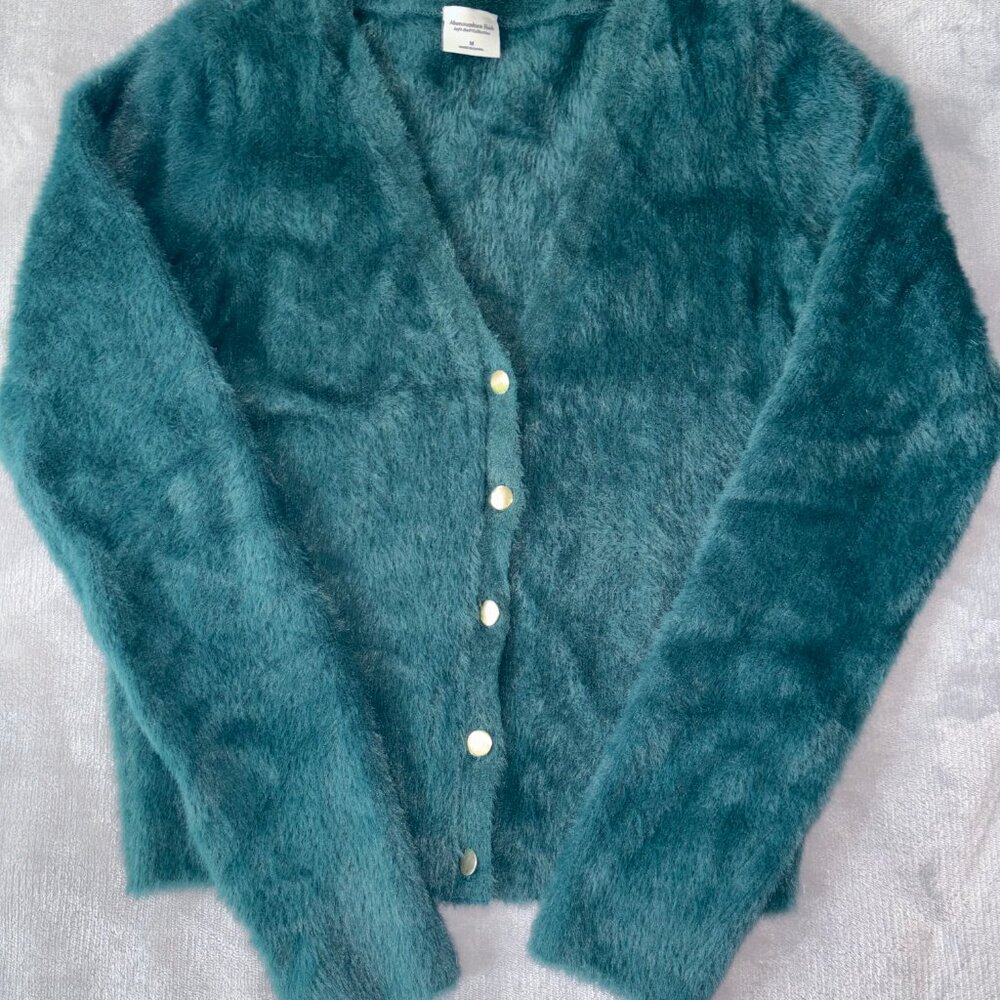 Abercrombie Blue/Green Eyelash Cardigan Sweater Size Medium